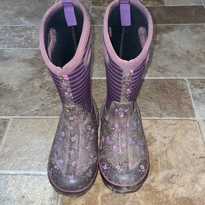 BOGS girls boots